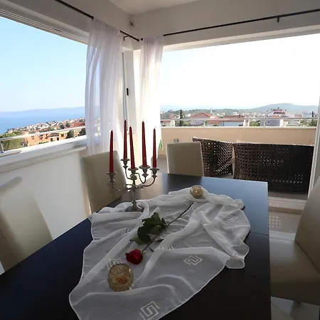 Pool Diana Apartment Trogir
