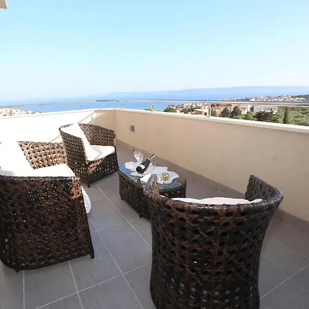 Pool Diana * Trogir